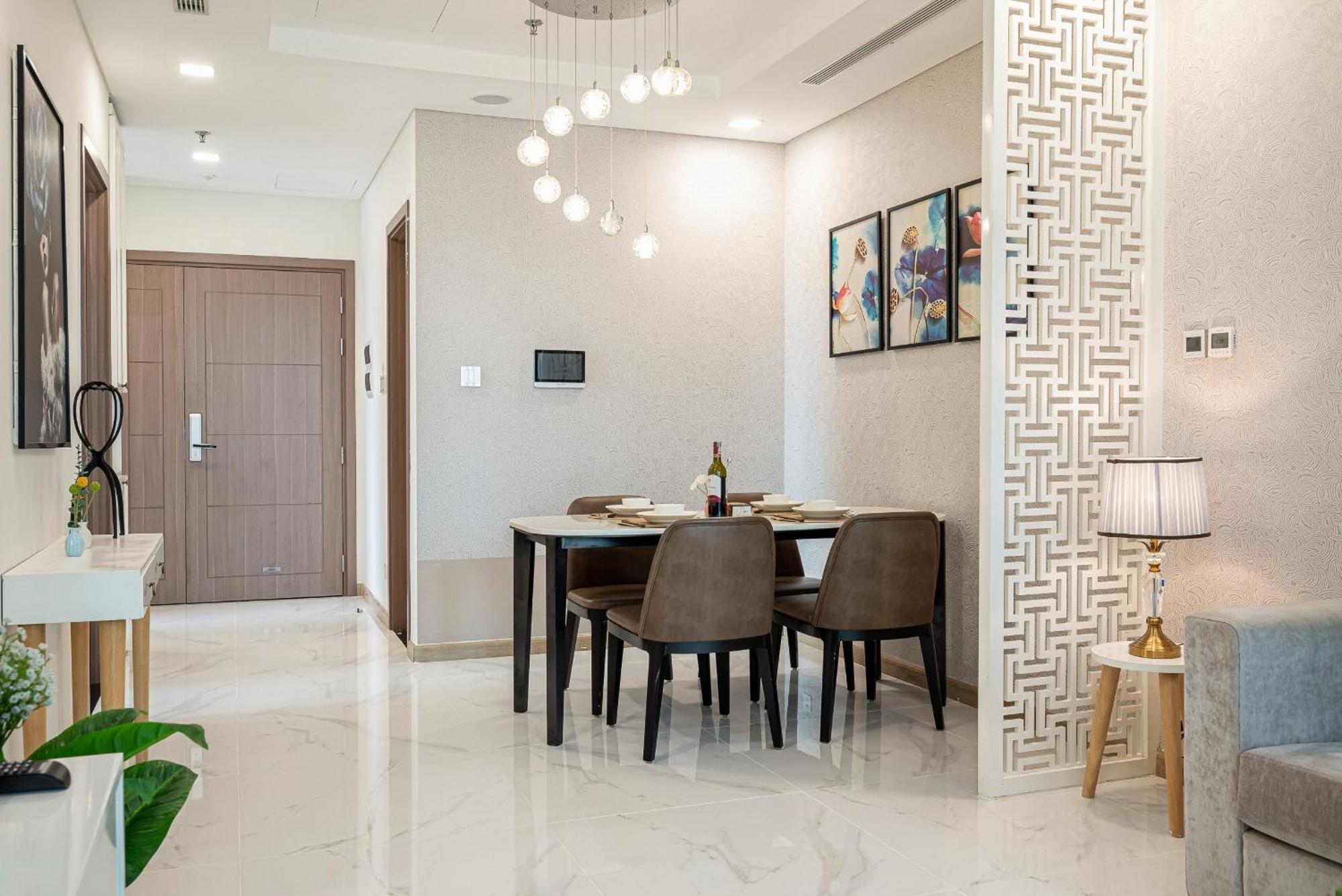 Urban Heights Rentals Landmark 81 호치민 외부 사진