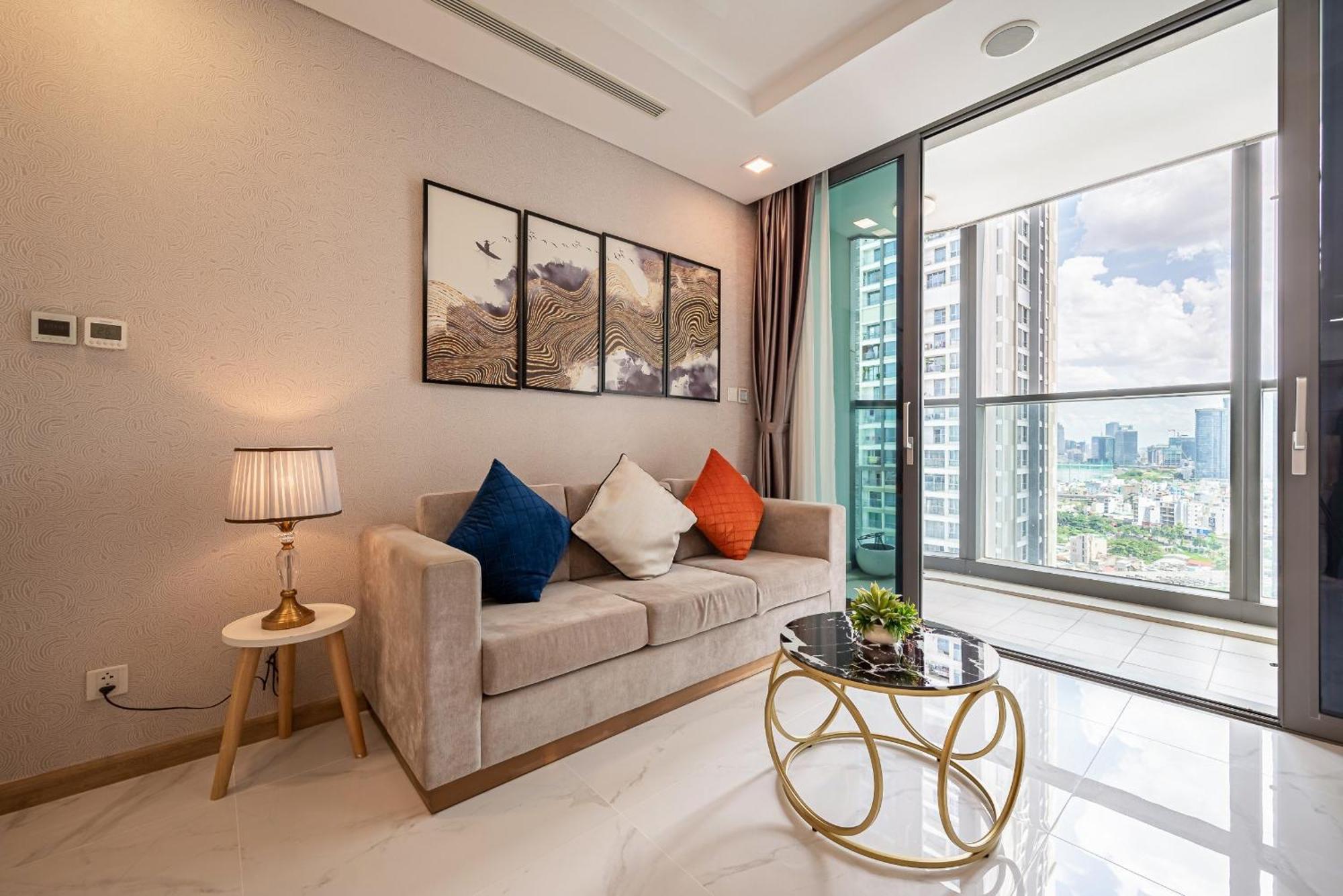 Urban Heights Rentals Landmark 81 호치민 외부 사진