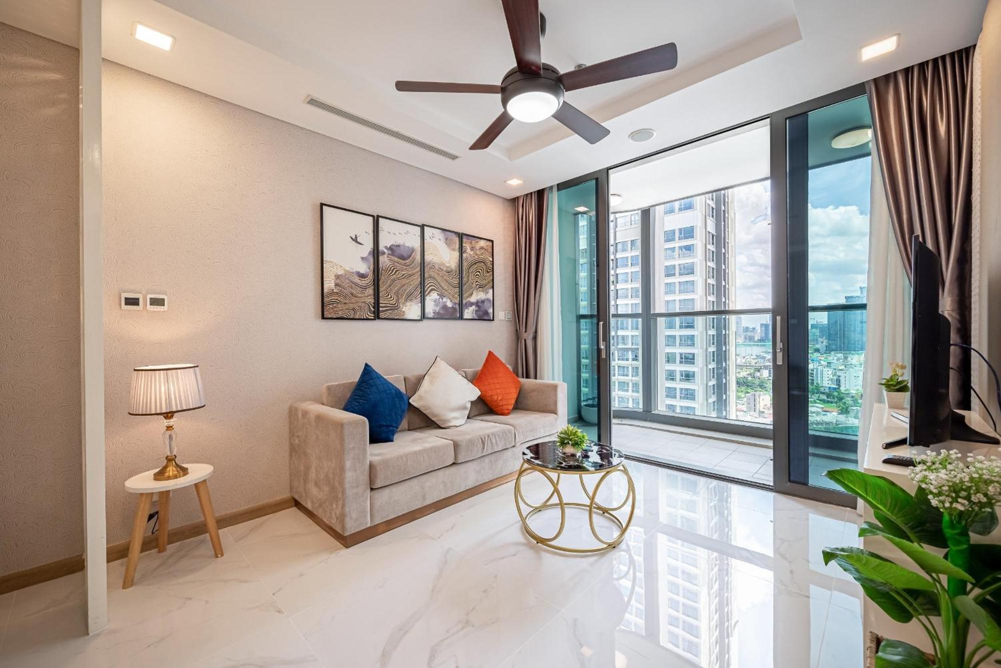 Urban Heights Rentals Landmark 81 호치민 외부 사진