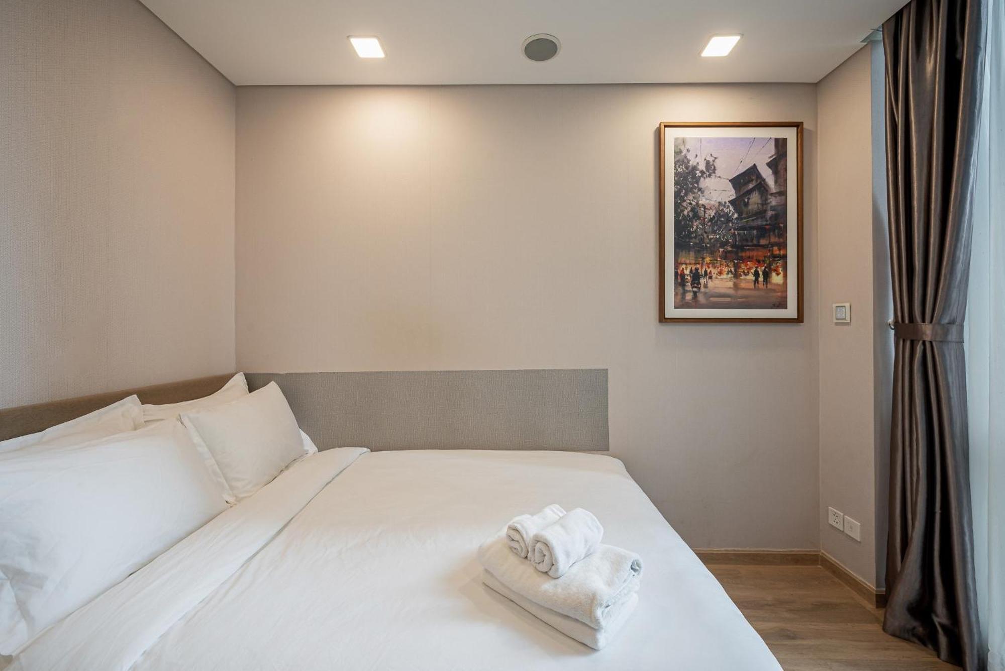 Urban Heights Rentals Landmark 81 호치민 외부 사진