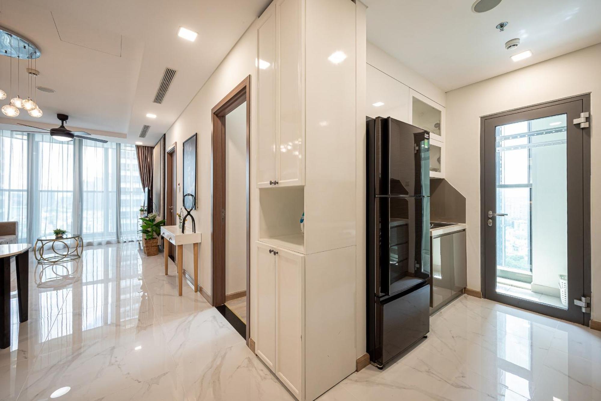 Urban Heights Rentals Landmark 81 호치민 외부 사진