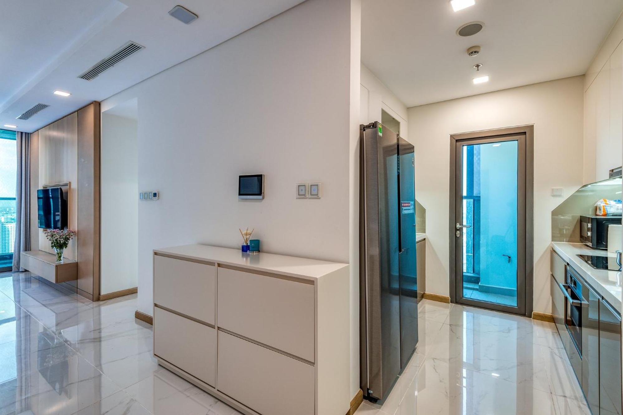 Urban Heights Rentals Landmark 81 호치민 외부 사진
