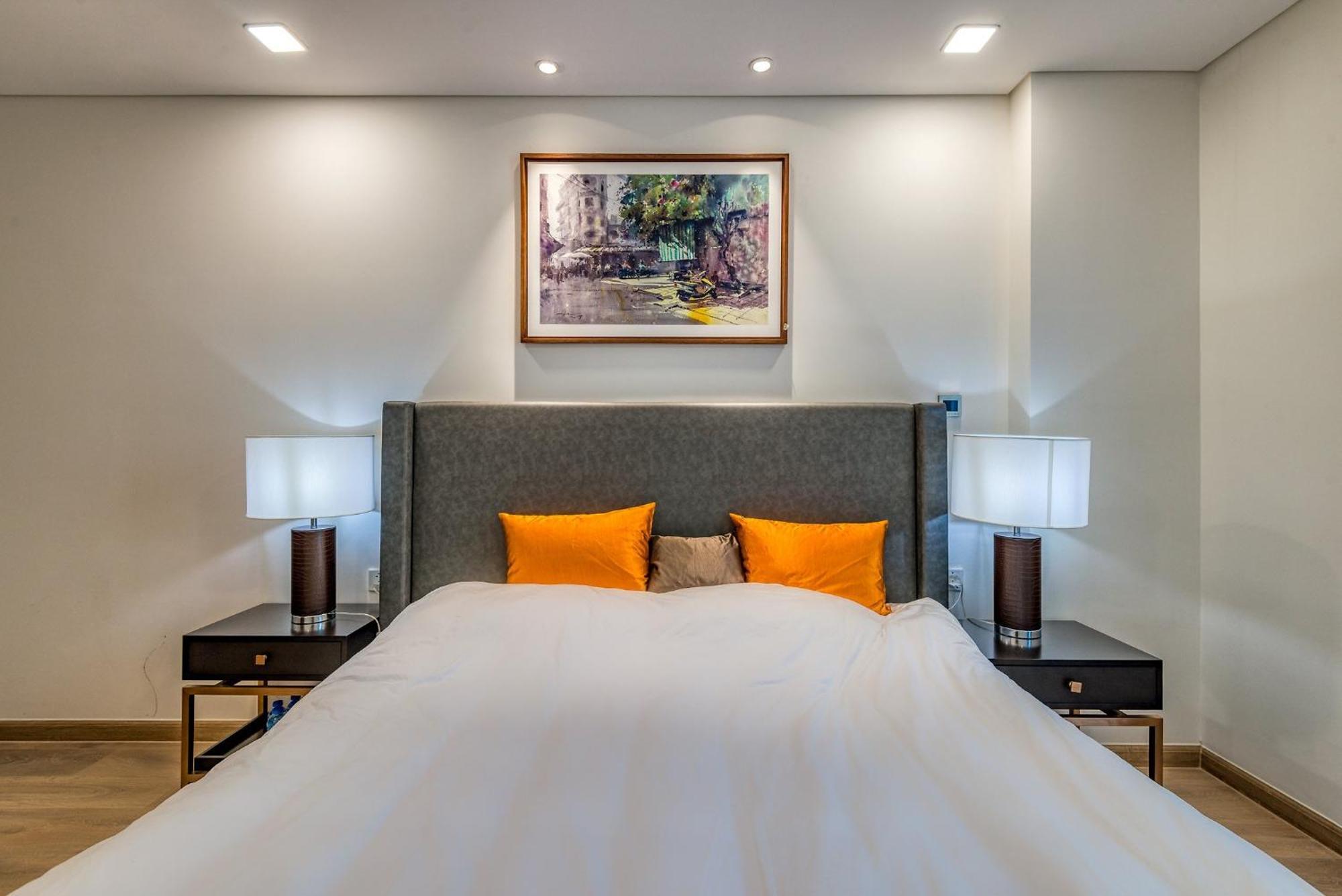 Urban Heights Rentals Landmark 81 호치민 외부 사진