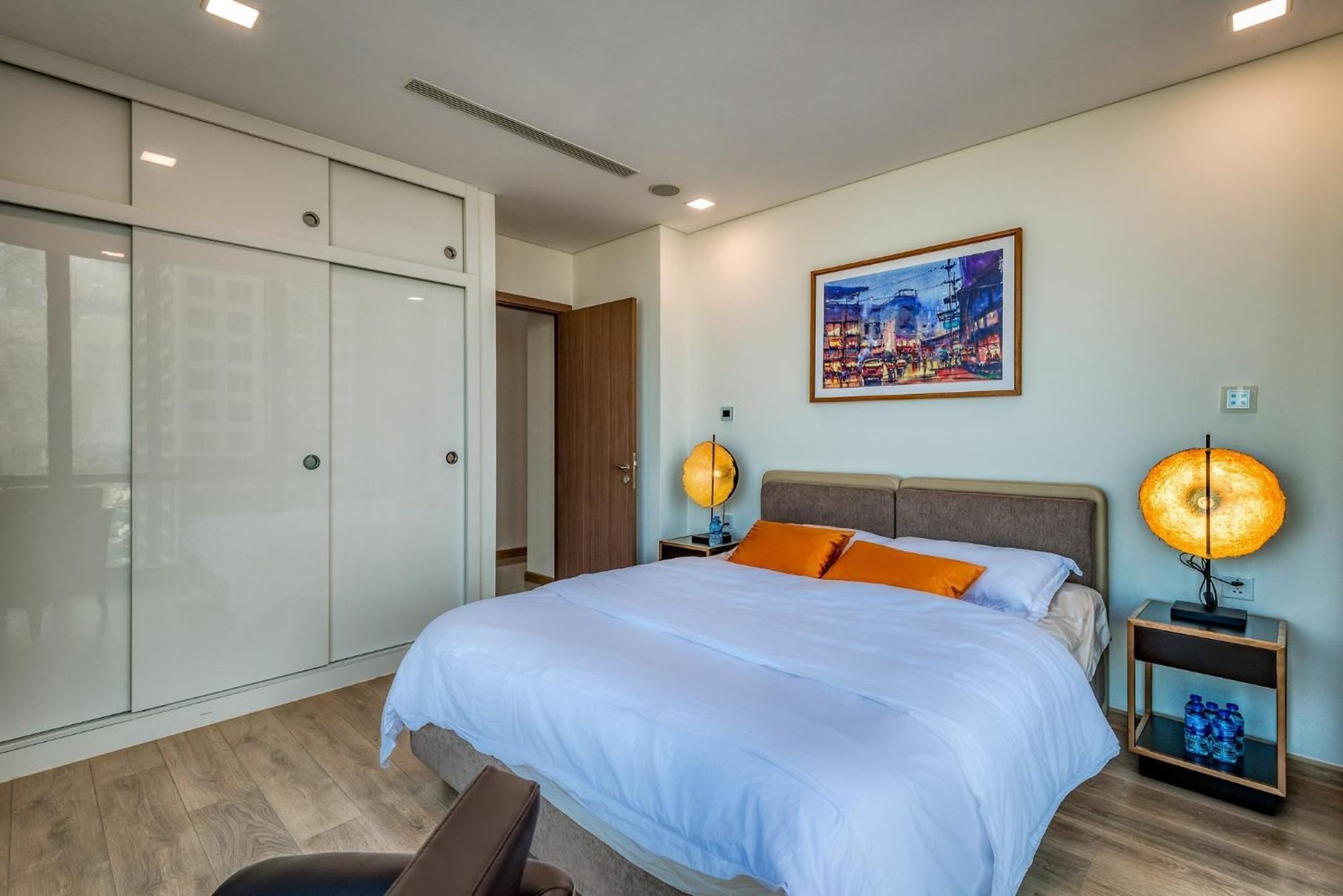 Urban Heights Rentals Landmark 81 호치민 외부 사진